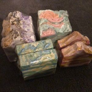 CUSTOM Handmade Soap Bundle for @thunderpuppy ❤️🥰🧼
